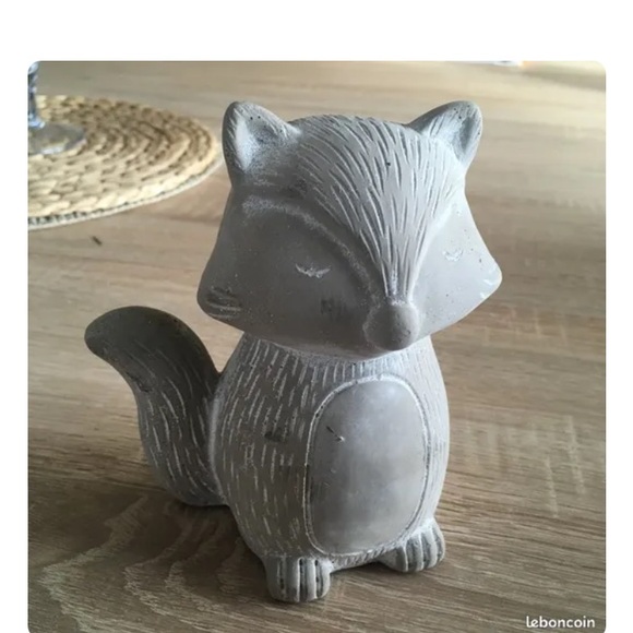 Fox grey cement small heavy statue! Sculpture! - Picture 10 of 13